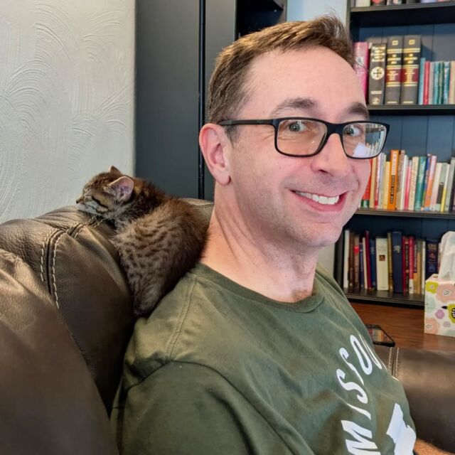 This is the last week of class for the spring semester. Final exams come next week. The next few days will be spent prepping presentations and finishing papers.

Fortunately, Talia is dedicated to ensuring that I stay focused and on task. 

Everyone should have this kind of support. 

#studybuddy 
#gradschool 
#catsofinstagram 
#sleepykitten 
#cokittens