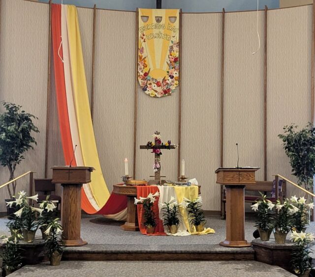 Very grateful for the opportunity to celebrate Christ's resurrection today. This year the reminder that sin and death will never have the last word is especially welcome. 

Happy Easter to all my friends and family! 

#Easter
#Resurrection
#Courage